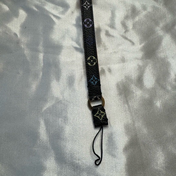 Louis Vuitton Murakami Cell Phone Strap - Picture 2 of 10